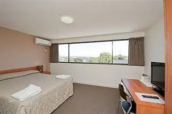 Gladstone Reef Hotel Motel