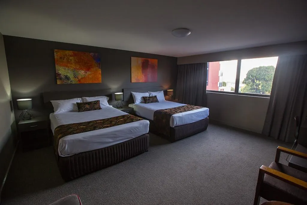 Gladstone Reef Hotel Motel