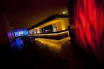 Gladstone Reef Hotel Motel 4*,